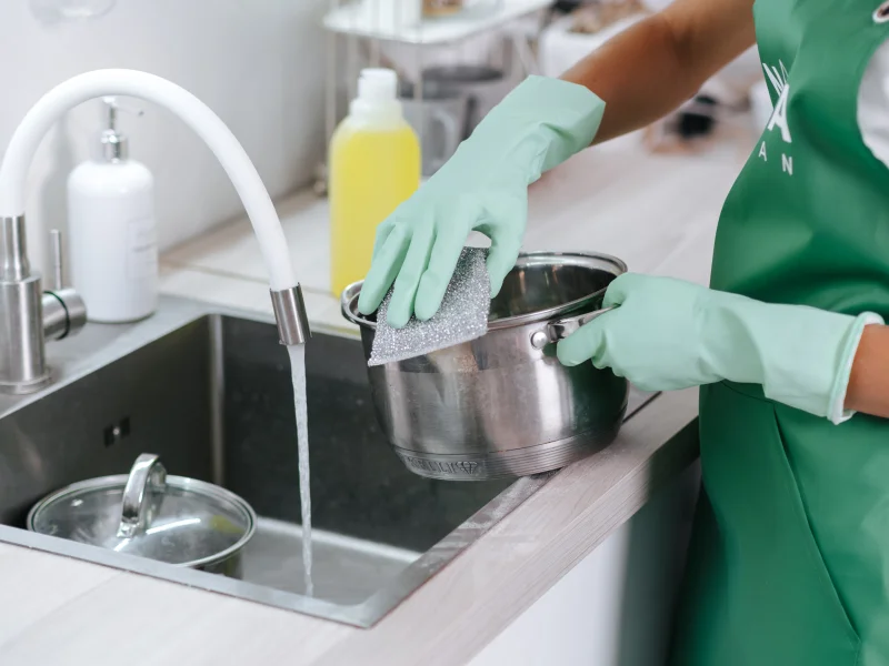 Химчистка мягкой мебели с выездом на дом в Смоленске